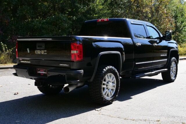 2018 GMC Sierra 2500HD Denali 4X4 / New Tires / ALLISON / Duramax Diesel! High Point NC
