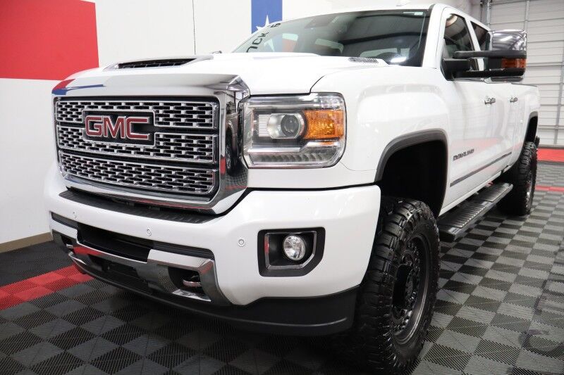 2018 GMC Sierra 2500HD Denali 6.6L Duramax Diesel Cognito Fox Shocks 35in Nitto Tires