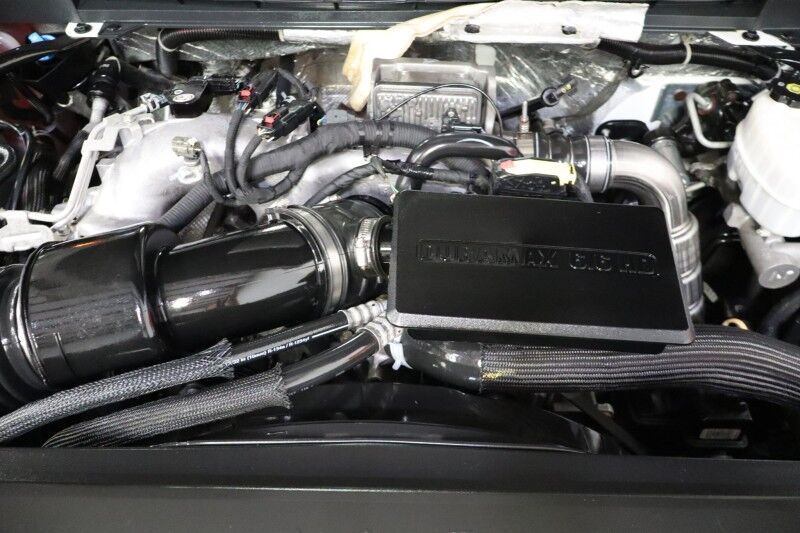 2018 GMC Sierra 2500HD Denali 6.6L Duramax Diesel Cognito Fox Shocks 35in Nitto Tires Arlington TX