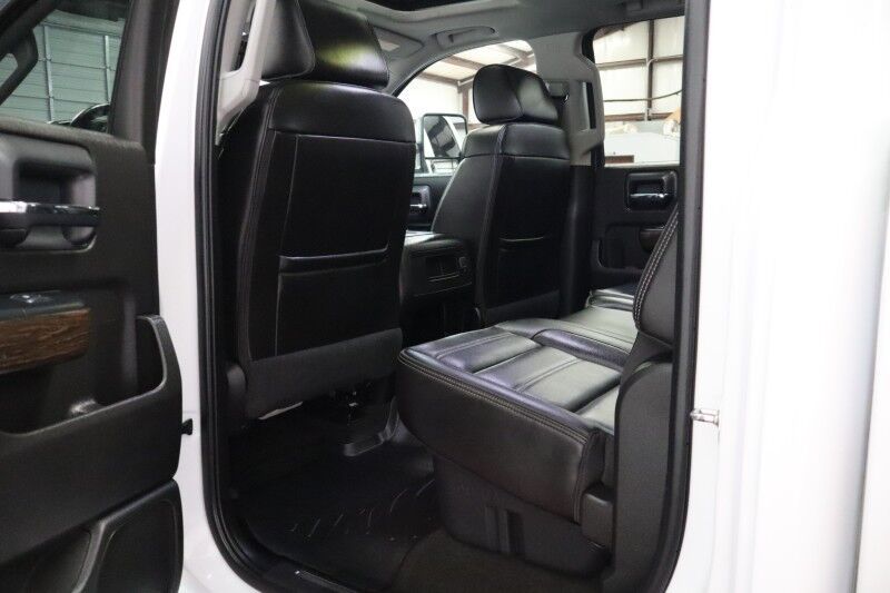 2018 GMC Sierra 2500HD Denali 6.6L Duramax Diesel Cognito Fox Shocks 35in Nitto Tires Arlington TX