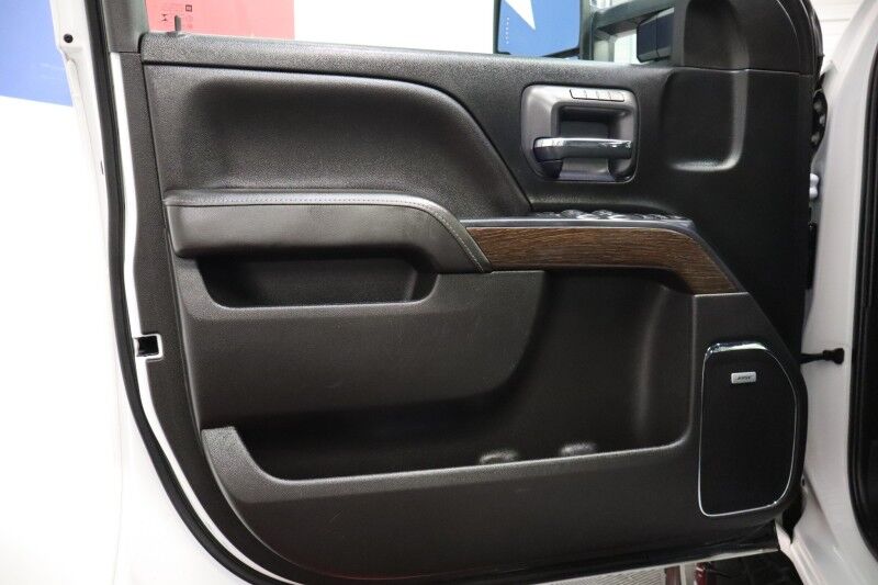 2018 GMC Sierra 2500HD Denali 6.6L Duramax Diesel Cognito Fox Shocks 35in Nitto Tires Arlington TX