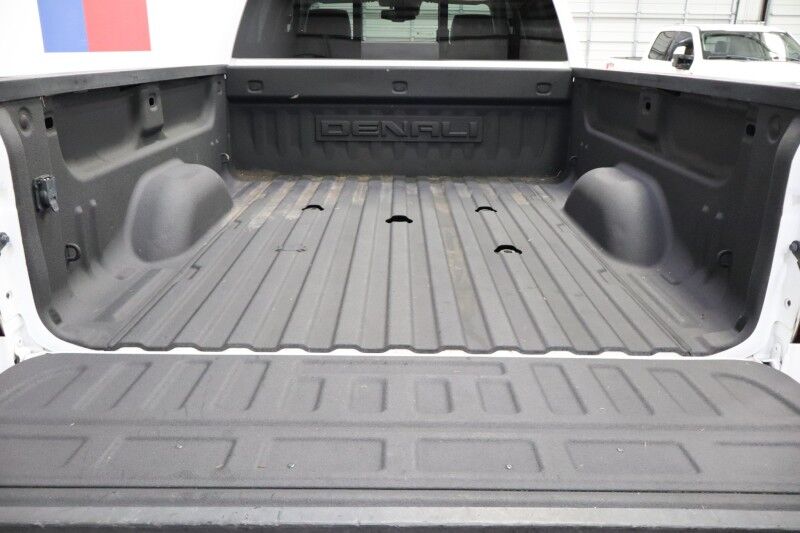 2018 GMC Sierra 2500HD Denali 6.6L Duramax Diesel Cognito Fox Shocks 35in Nitto Tires Arlington TX