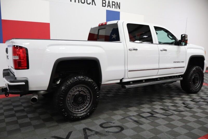 2018 GMC Sierra 2500HD Denali 6.6L Duramax Diesel Cognito Fox Shocks 35in Nitto Tires Arlington TX