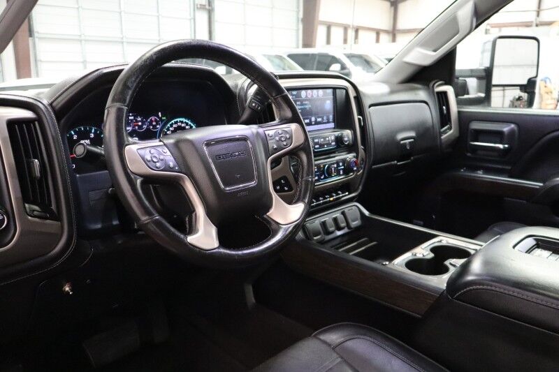2018 GMC Sierra 2500HD Denali 6.6L Duramax Diesel Cognito Fox Shocks 35in Nitto Tires Arlington TX