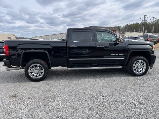 2018 GMC Sierra 2500HD Denali Crew Cab 4WD Ashland VA