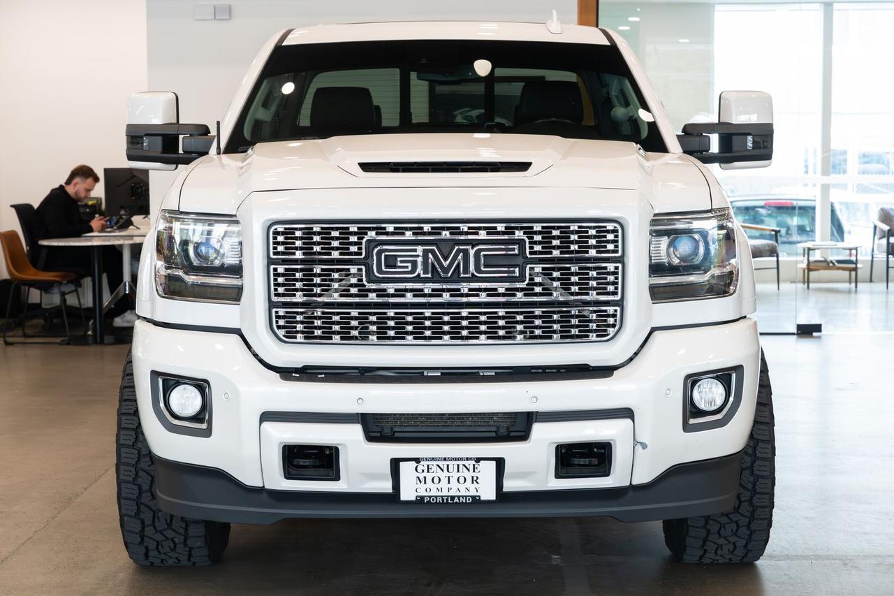 2018 GMC Sierra 2500HD Denali