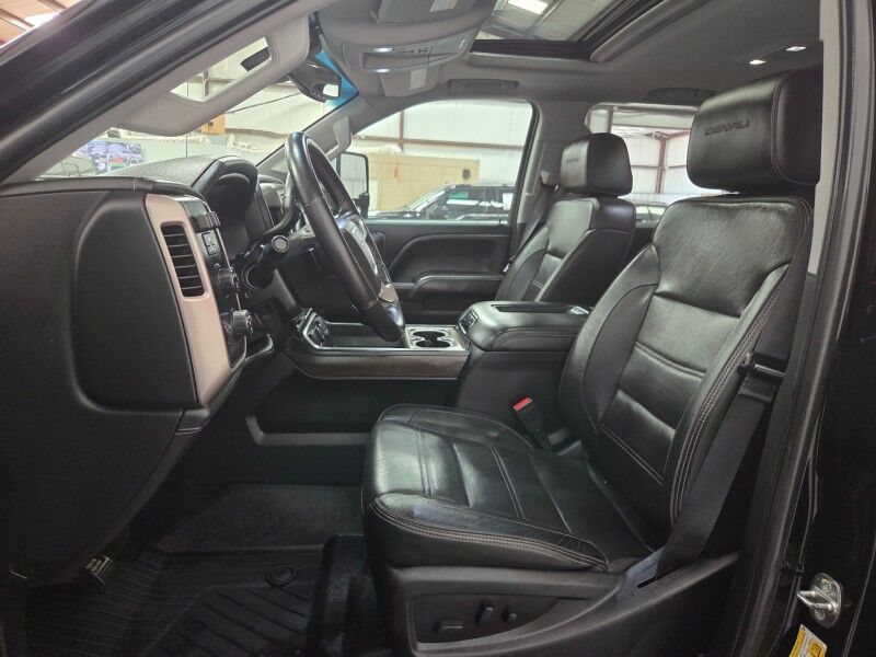 2018 GMC Sierra 2500HD Denali Lifted 4WD 6.6L Diesel GPS Camera New Tires FREE WARRANTY Arlington TX
