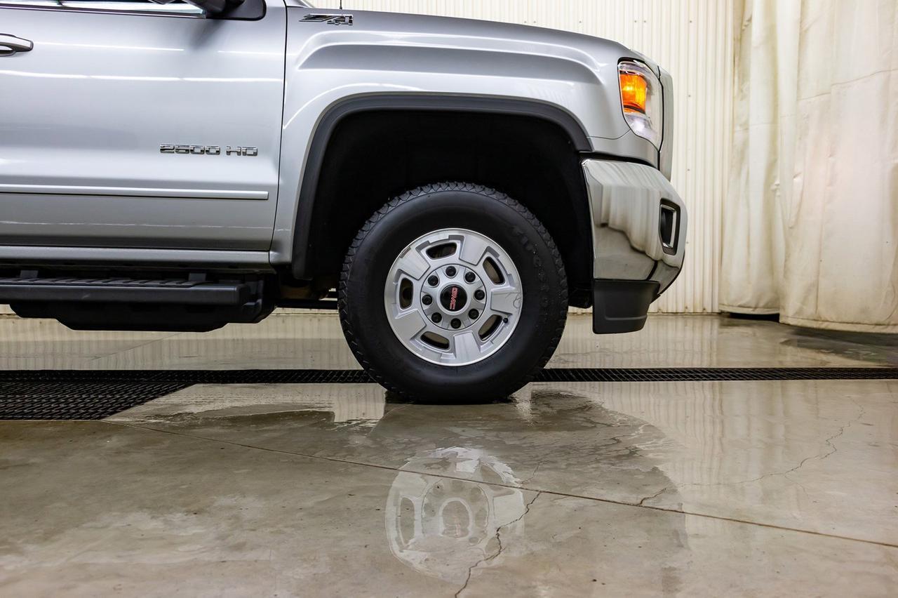 2018 GMC Sierra 2500HD SLE Red Deer AB