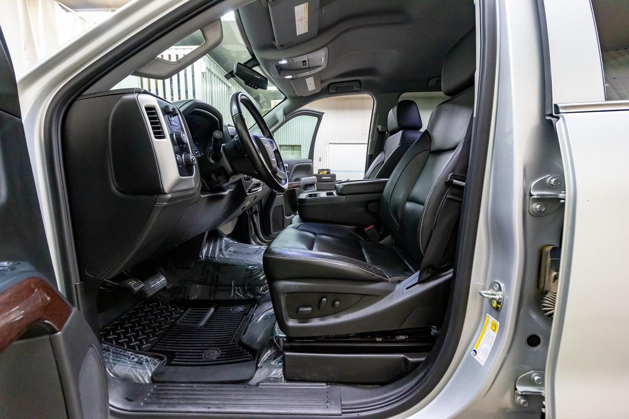 2018 GMC Sierra 2500HD SLE Red Deer AB