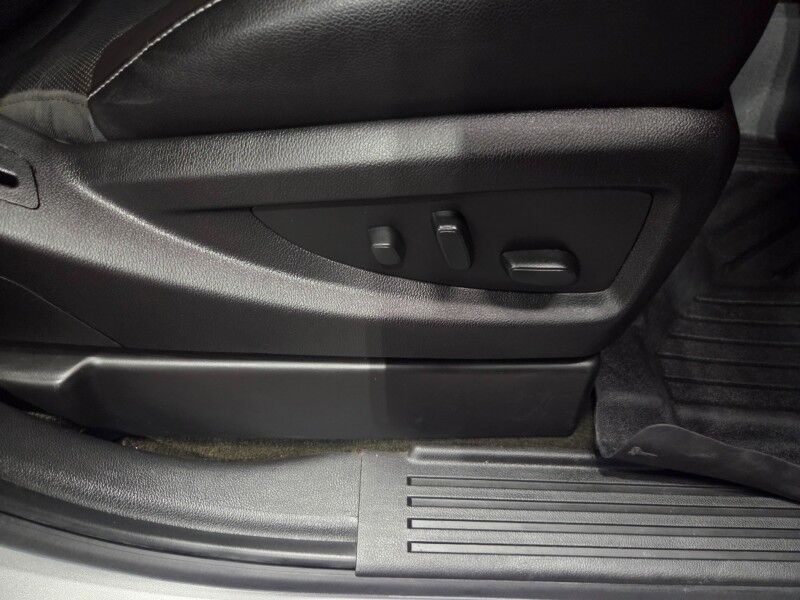 2018 GMC Sierra 2500HD SLT 6.0L V8 Gas GPS NAV Backup Camera Toolbox FREE WARRANTY Arlington TX