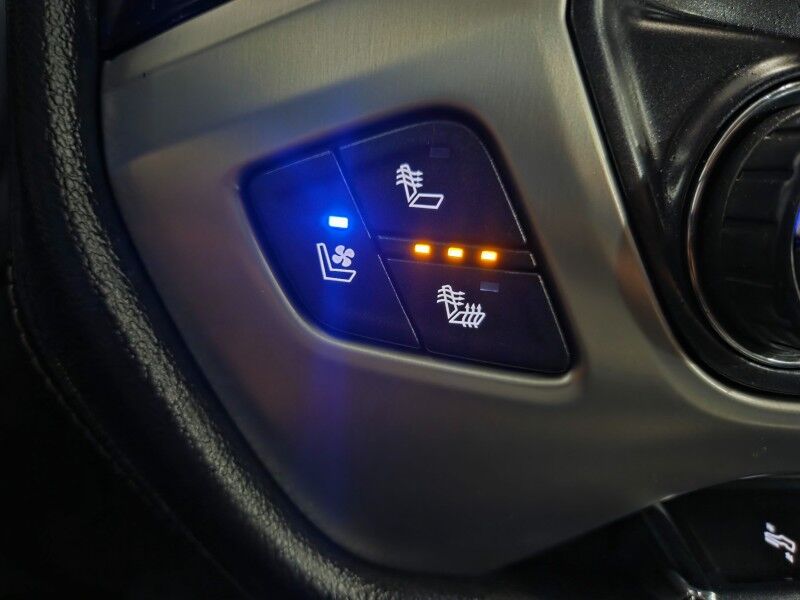 2018 GMC Sierra 2500HD SLT 6.0L V8 Gas GPS NAV Backup Camera Toolbox FREE WARRANTY Arlington TX