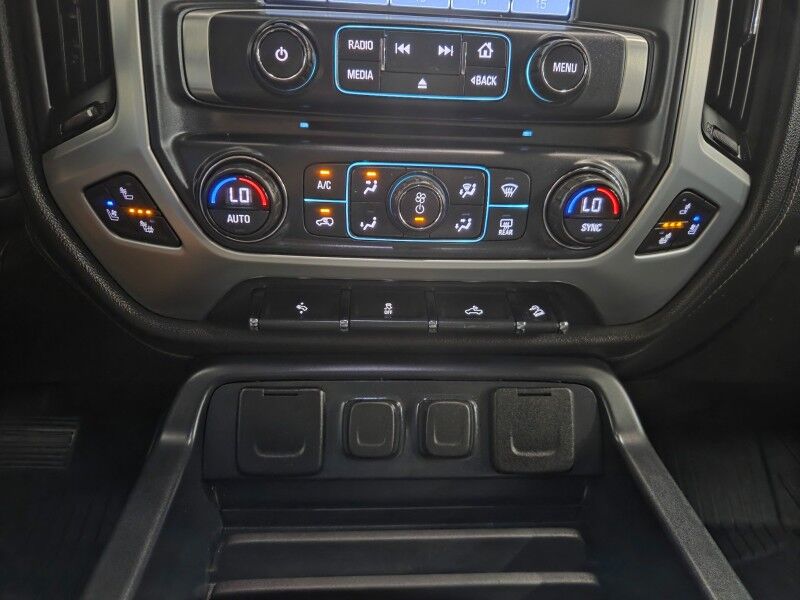 2018 GMC Sierra 2500HD SLT 6.0L V8 Gas GPS NAV Backup Camera Toolbox FREE WARRANTY Arlington TX