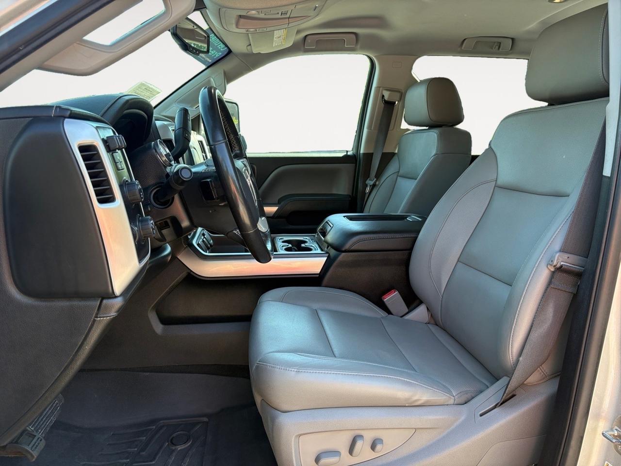 2018 GMC Sierra 2500HD SLT, TOW PACKAGE, LONG BED, TOOLBOX, BACKUP CAMERA, PARKING SENSORS, BLIND SPOT ALERT, APPLE CARPLAY/ANDROID AUTO, HEATED & VENTILATED SEATS, FORWARD COLLISION ALERT, BOSE SOUND SYSTEM, CLEAN CARFAX, RIDE TOUGH IN THIS GMC!