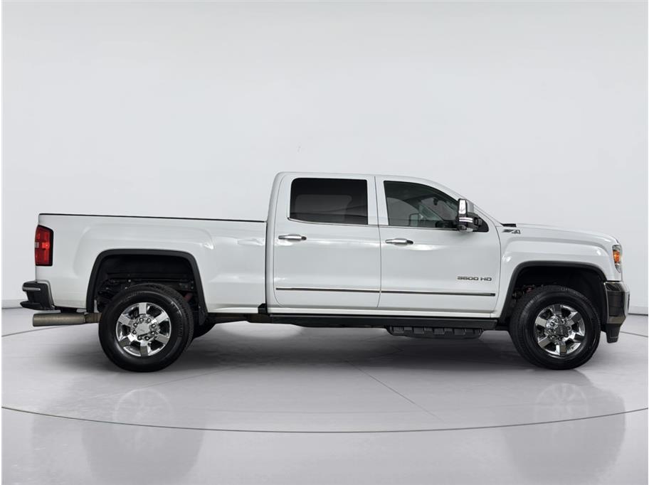 2018 GMC Sierra 3500 HD Crew Cab SLT Pickup 4D 6 1/2 ft Folsom CA