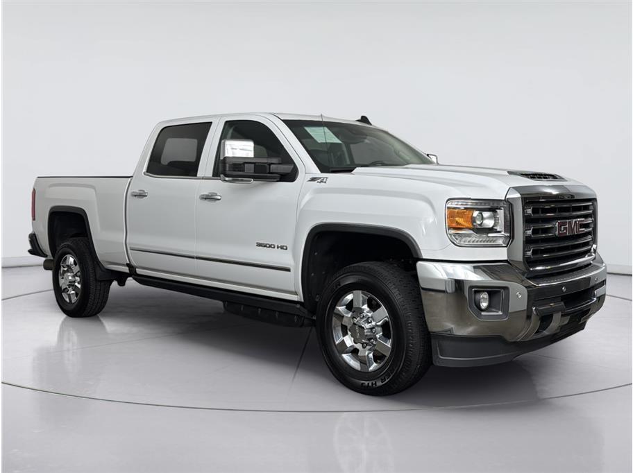 2018 GMC Sierra 3500 HD Crew Cab SLT Pickup 4D 6 1/2 ft Folsom CA