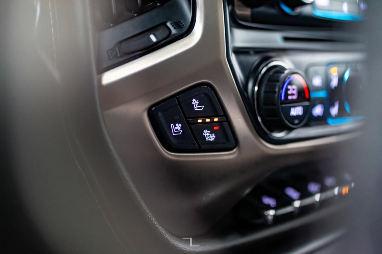 2018 GMC Sierra 3500HD 4x4 Crew Cab Denali Diesel 6&quot; Lift Red Deer AB