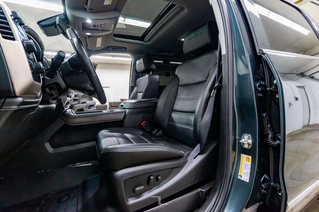 2018 GMC Sierra 3500HD 4x4 Crew Cab Denali Diesel 6&quot; Lift Red Deer AB