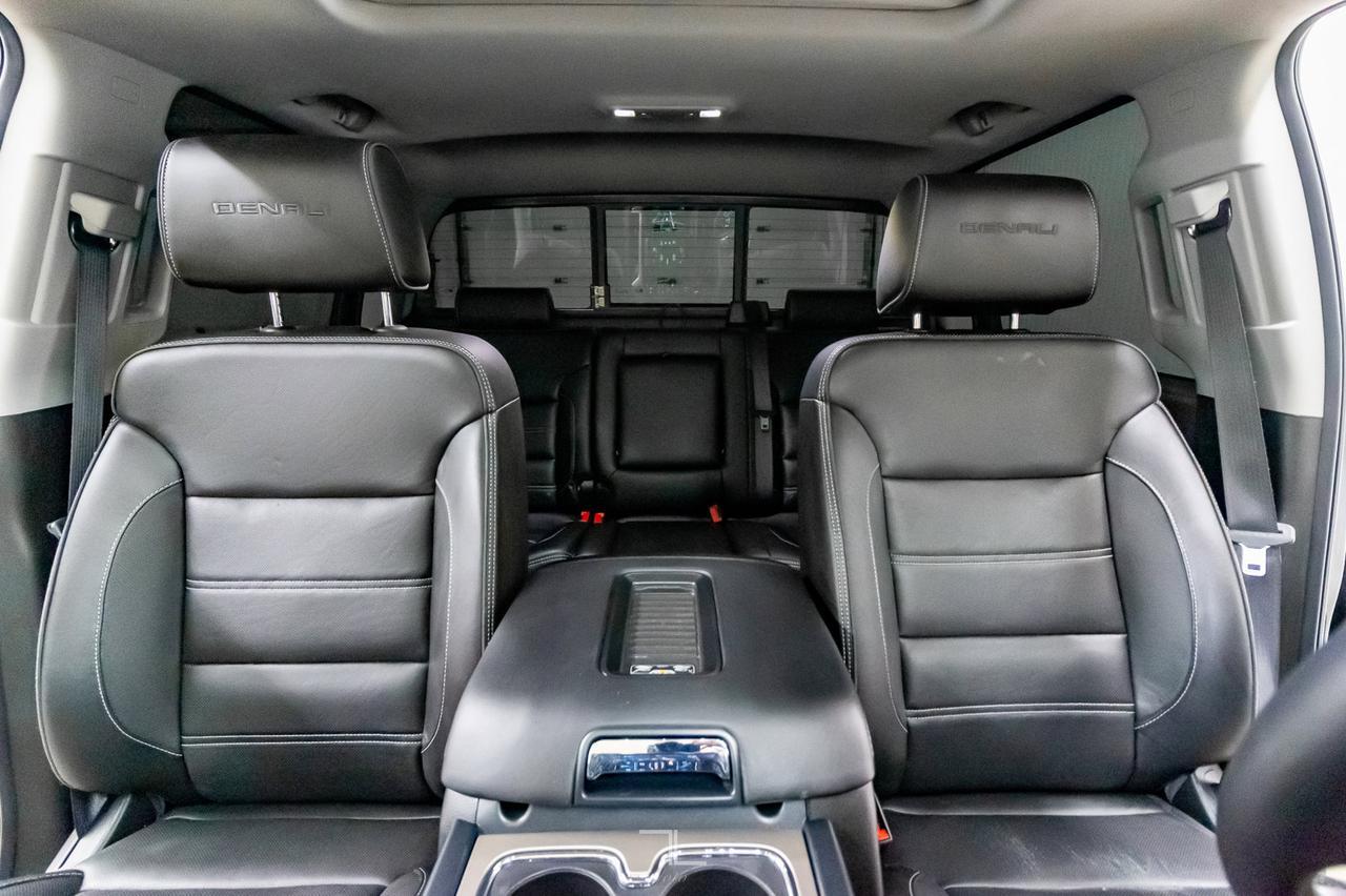 2018 GMC Sierra 3500HD 4x4 Crew Cab Denali Diesel 6&quot; Lift Red Deer AB