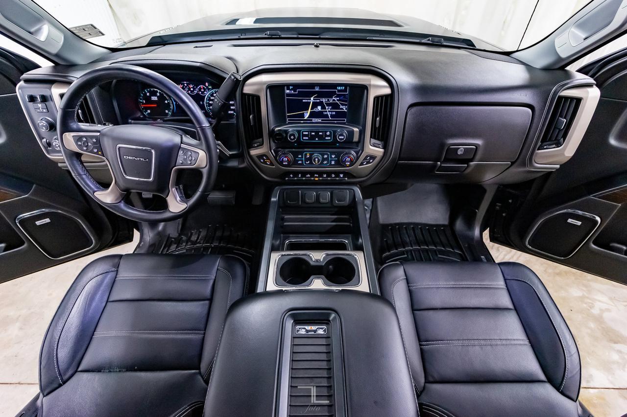 2018 GMC Sierra 3500HD 4x4 Crew Cab Denali Diesel 6&quot; Lift Red Deer AB