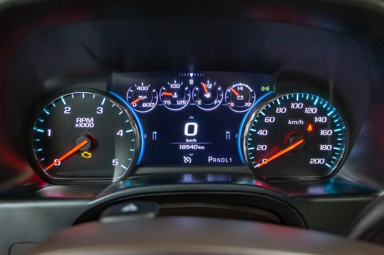 2018 GMC Sierra 3500HD 4x4 Crew Cab Denali Diesel Leather Roof Nav Red Deer AB