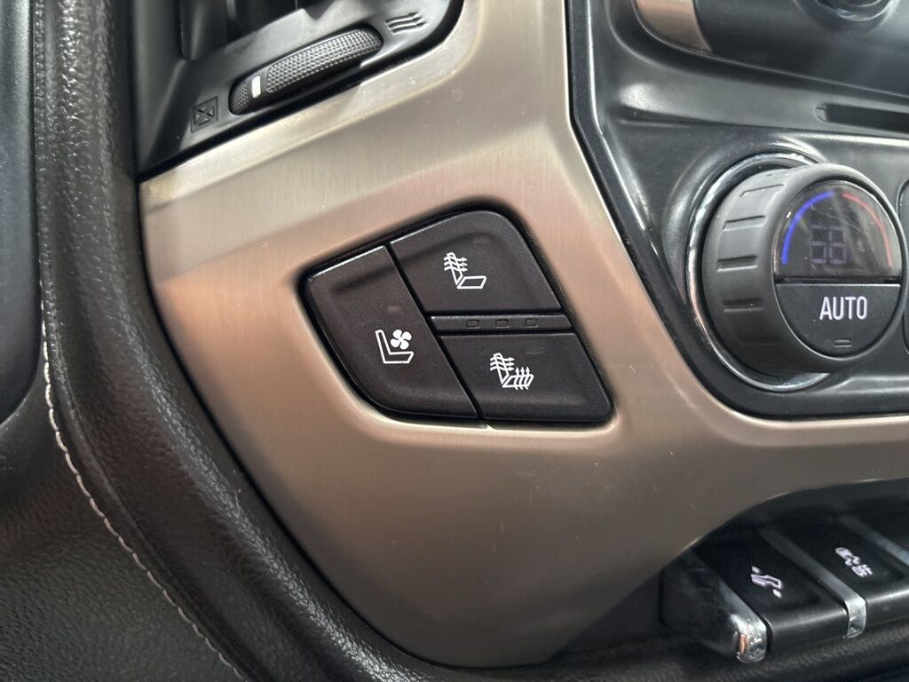 2018 GMC Sierra 3500HD 4x4 Crew Cab Denali SRW Minocqua WI