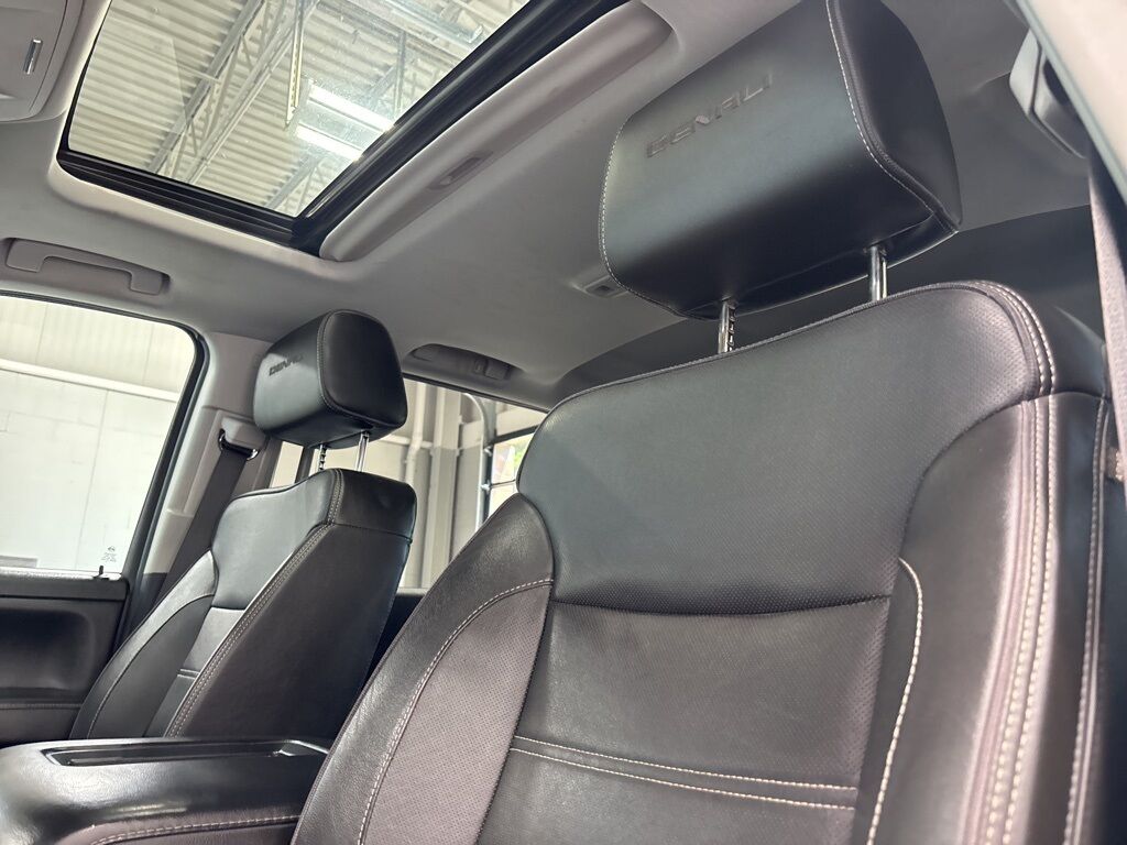 2018 GMC Sierra 3500HD 4x4 Crew Cab Denali SRW Minocqua WI