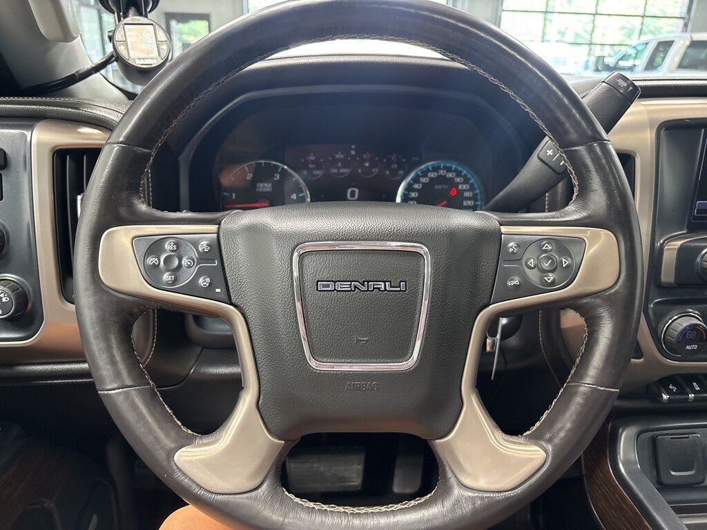2018 GMC Sierra 3500HD 4x4 Crew Cab Denali SRW Minocqua WI