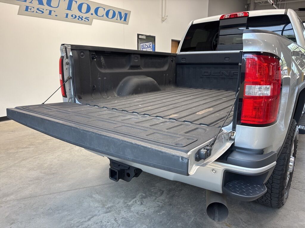 2018 GMC Sierra 3500HD 4x4 Crew Cab Denali SRW Minocqua WI