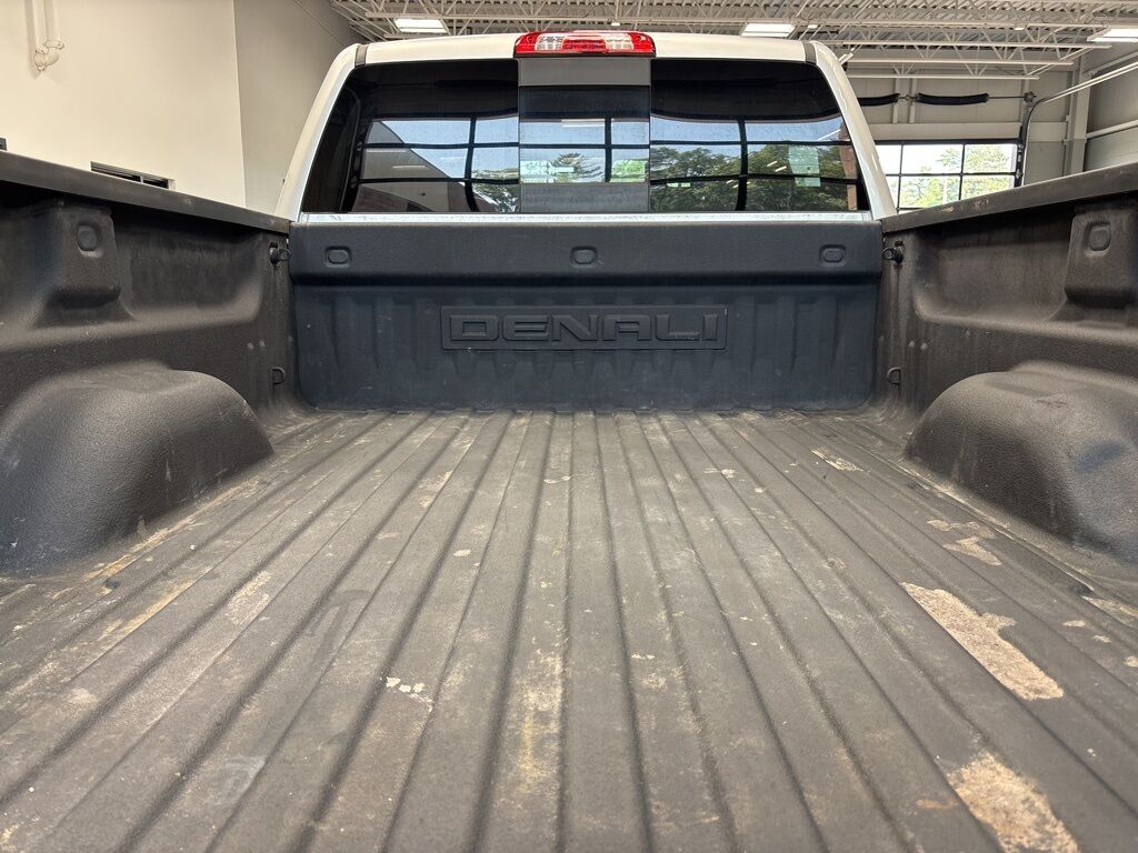 2018 GMC Sierra 3500HD 4x4 Crew Cab Denali SRW Minocqua WI