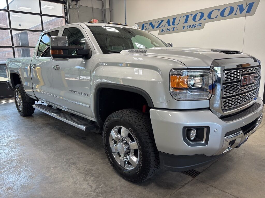 2018 GMC Sierra 3500HD 4x4 Crew Cab Denali SRW Minocqua WI