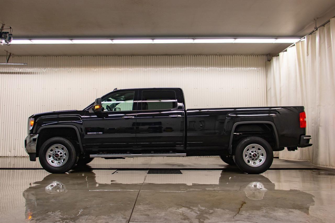2018 GMC Sierra 3500HD 4x4 Crew Cab LT Longbox BCam Red Deer AB