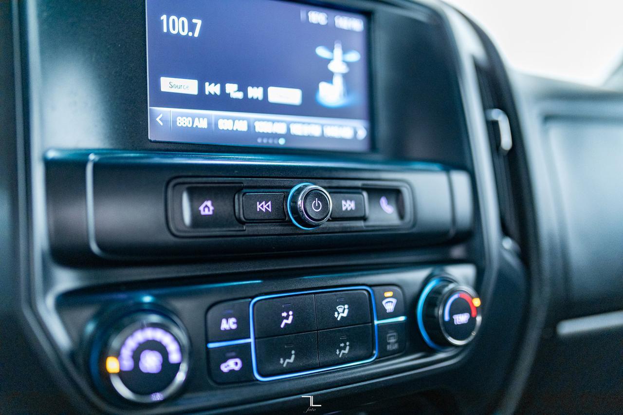 2018 GMC Sierra 3500HD 4x4 Crew Cab SLE Deck Red Deer AB