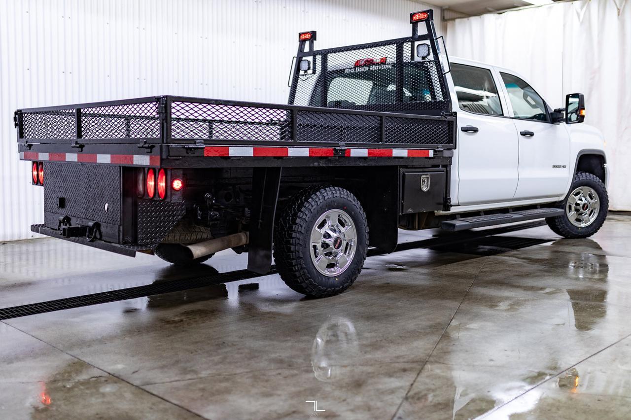 2018 GMC Sierra 3500HD 4x4 Crew Cab SLE Deck Red Deer AB