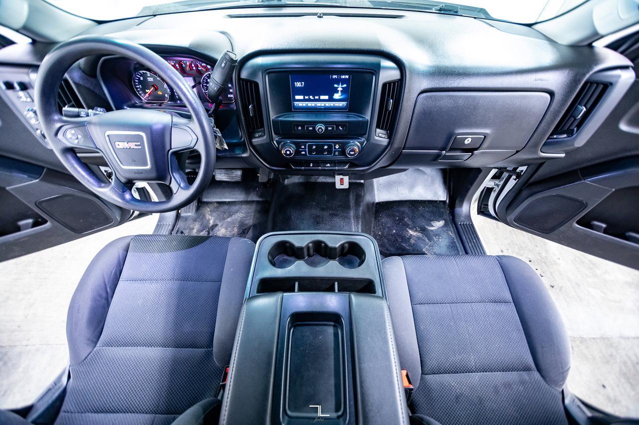 2018 GMC Sierra 3500HD 4x4 Crew Cab SLE Deck Red Deer AB