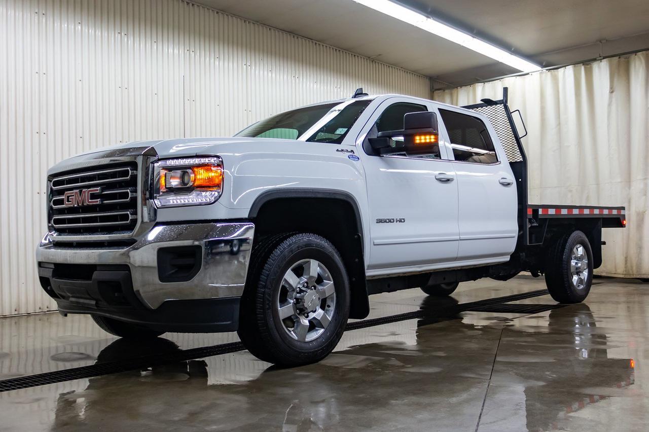 2018 GMC Sierra 3500HD 4x4 Crew Cab SLE Deck Red Deer AB