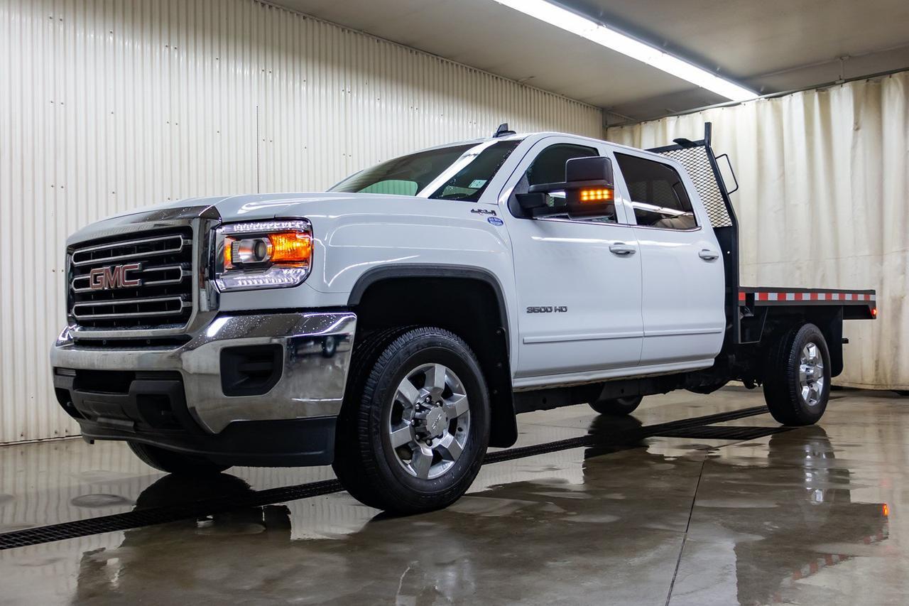 2018 GMC Sierra 3500HD 4x4 Crew Cab SLE Deck Red Deer AB