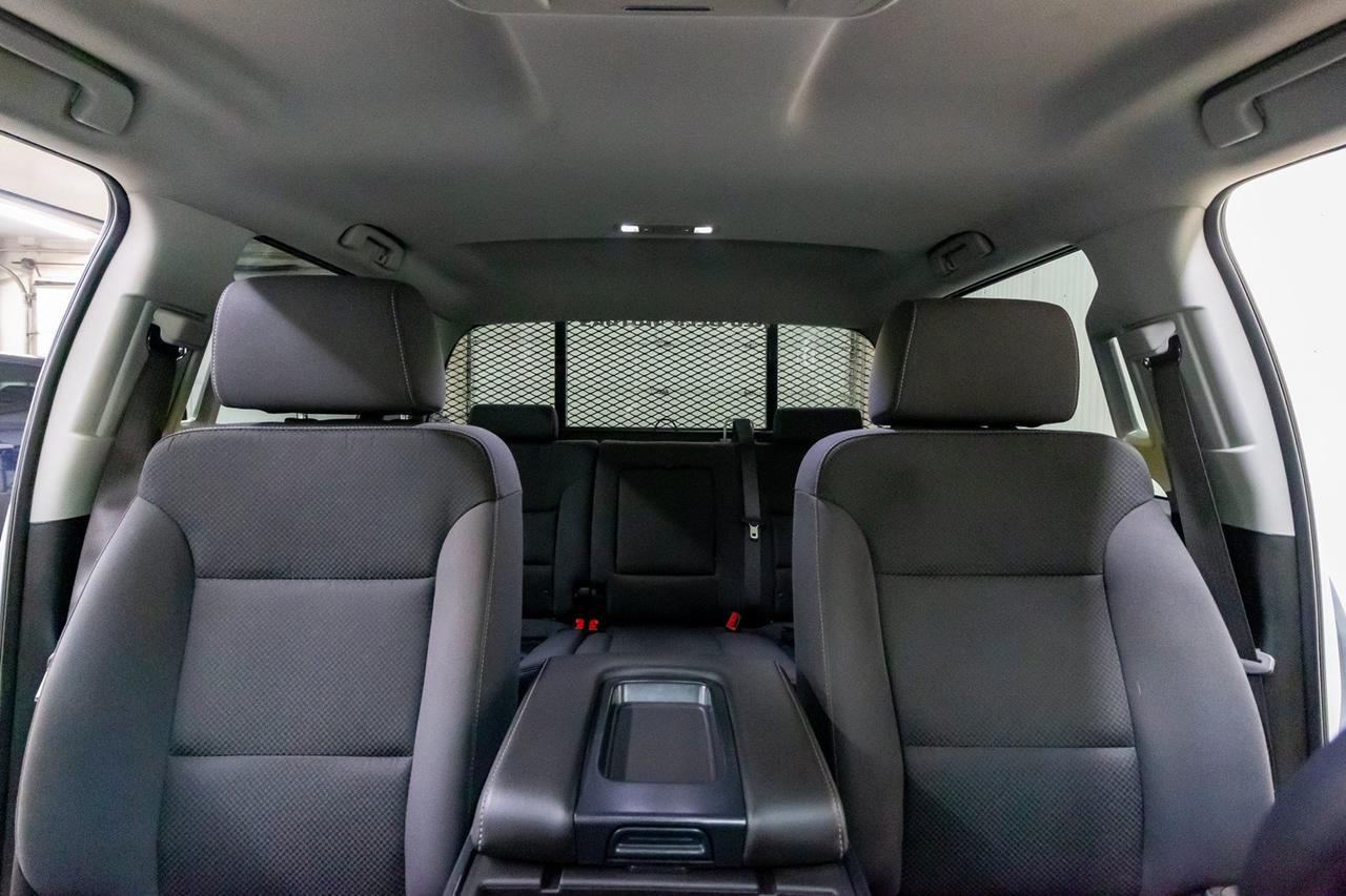 2018 GMC Sierra 3500HD 4x4 Crew Cab SLE Deck Red Deer AB