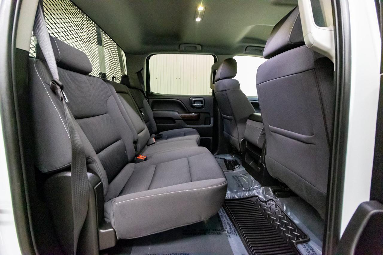 2018 GMC Sierra 3500HD 4x4 Crew Cab SLE Deck Red Deer AB