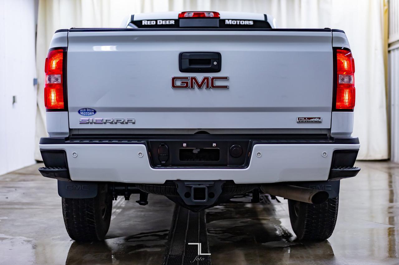 2018 GMC Sierra 3500HD 4x4 Crew Cab SLT All Terrain Leather Roof Nav Red Deer AB