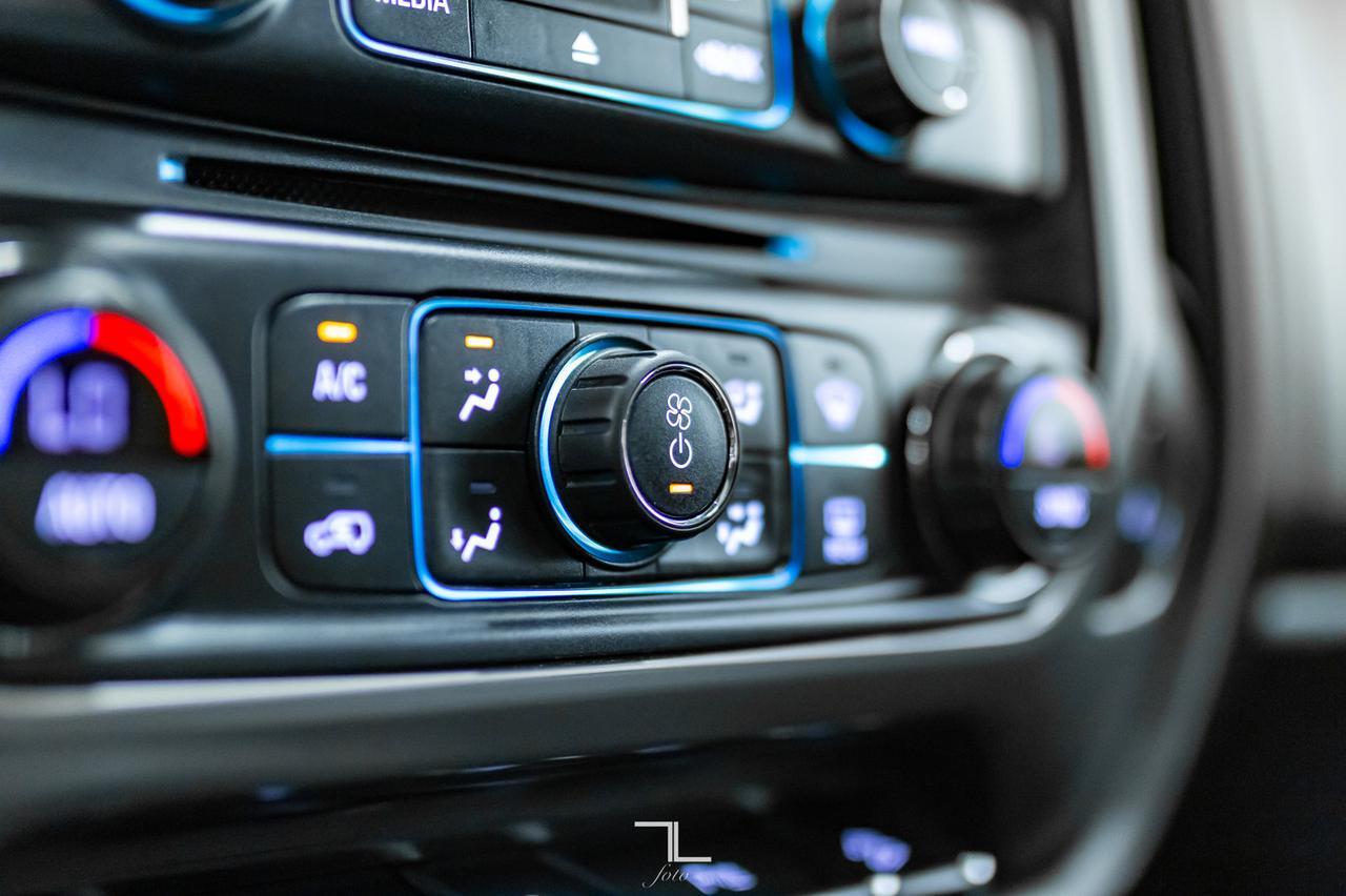 2018 GMC Sierra 3500HD 4x4 Crew Cab SLT All Terrain Leather Roof Nav Red Deer AB