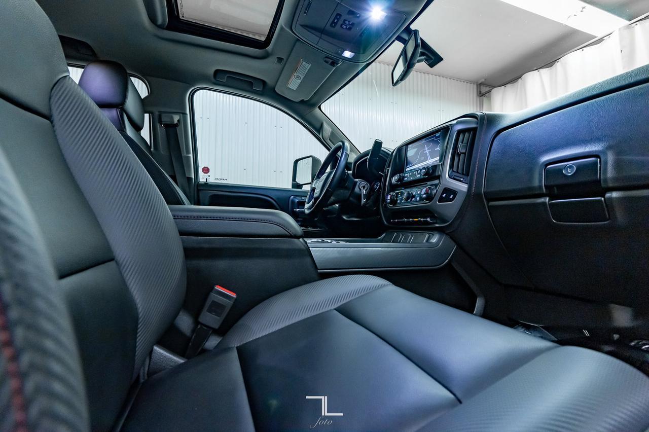 2018 GMC Sierra 3500HD 4x4 Crew Cab SLT All Terrain Leather Roof Nav Red Deer AB