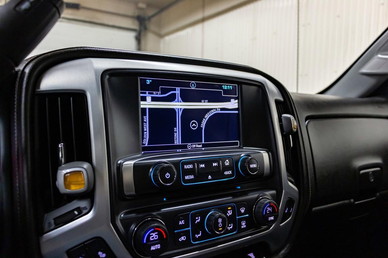 2018 GMC Sierra 3500HD 4x4 Crew Cab SLT Diesel Leather Roof Nav Red Deer AB