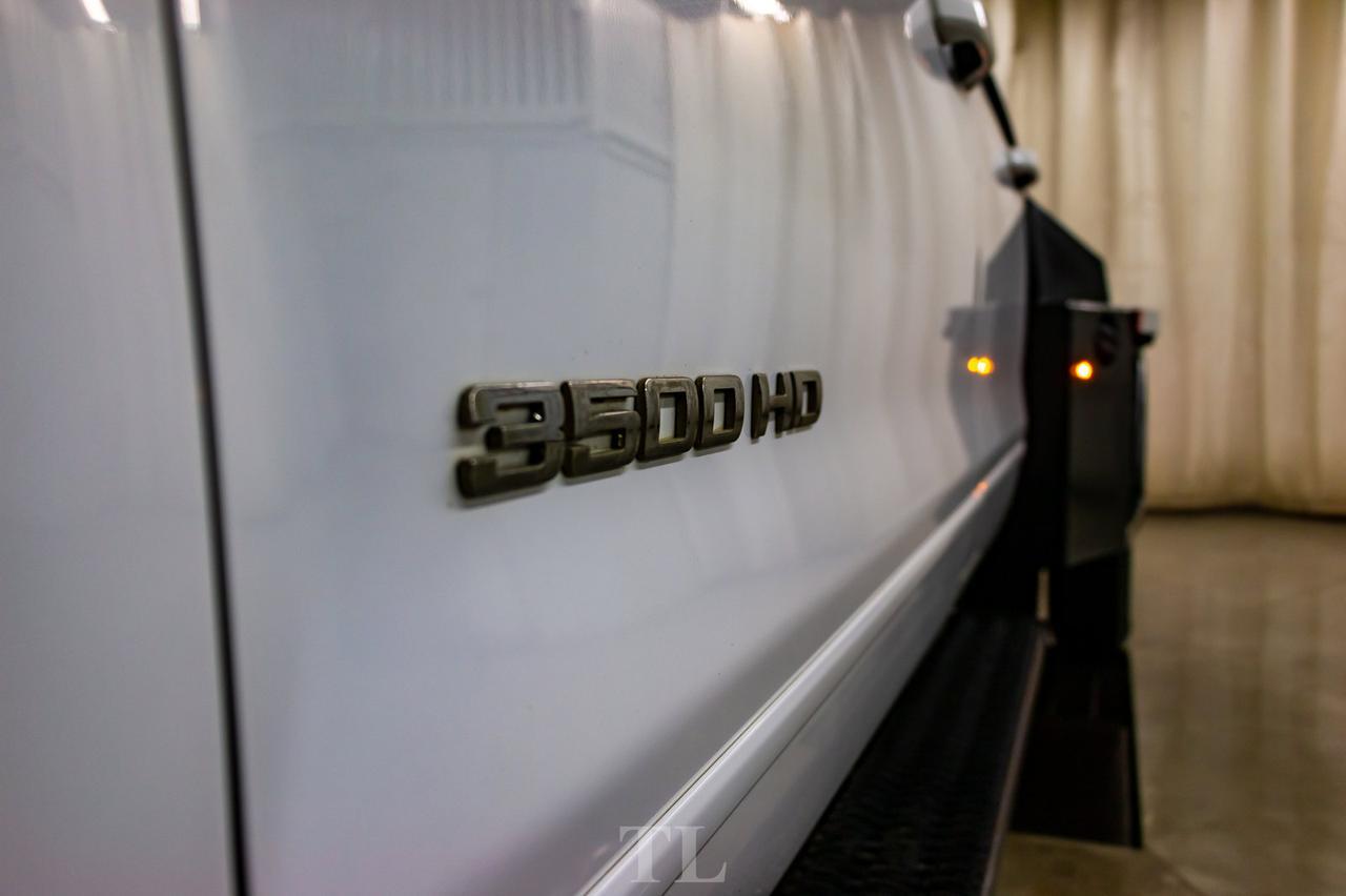 2018 GMC Sierra 3500HD 4x4 Double Cab SLE Deck BCam Red Deer AB