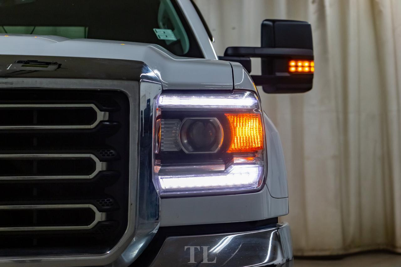 2018 GMC Sierra 3500HD 4x4 Double Cab SLE Deck BCam Red Deer AB