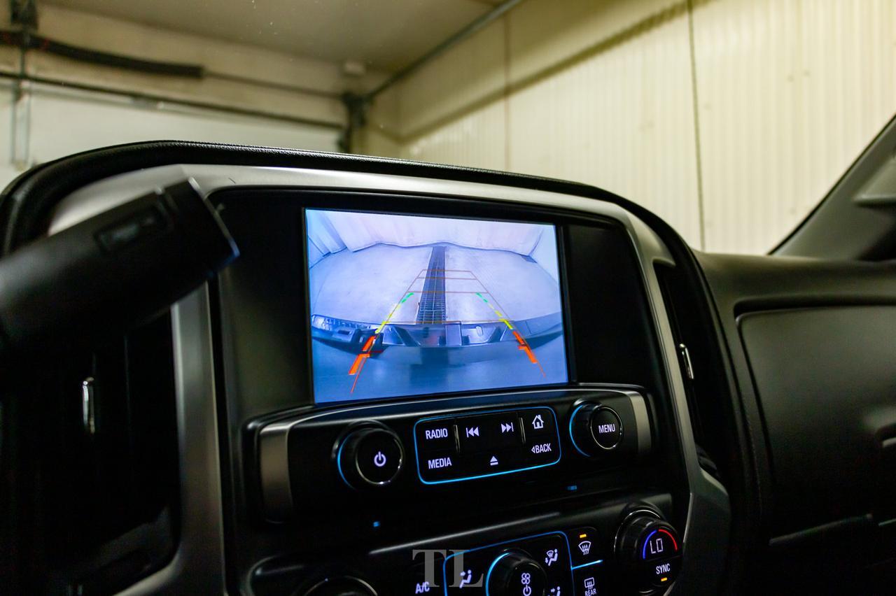 2018 GMC Sierra 3500HD 4x4 Double Cab SLE Deck BCam Red Deer AB