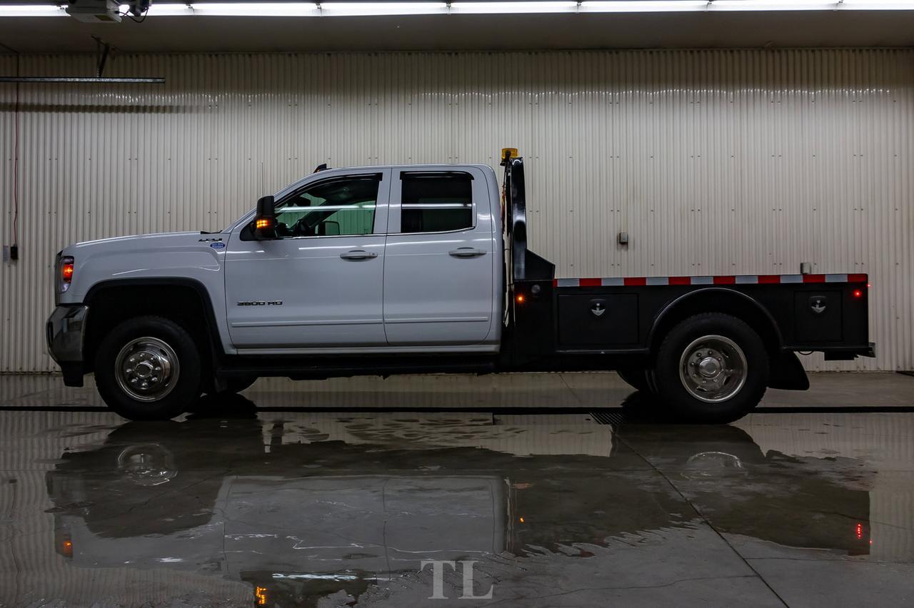 2018 GMC Sierra 3500HD 4x4 Double Cab SLE Deck BCam Red Deer AB