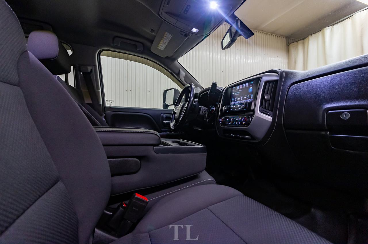 2018 GMC Sierra 3500HD 4x4 Double Cab SLE Deck BCam Red Deer AB