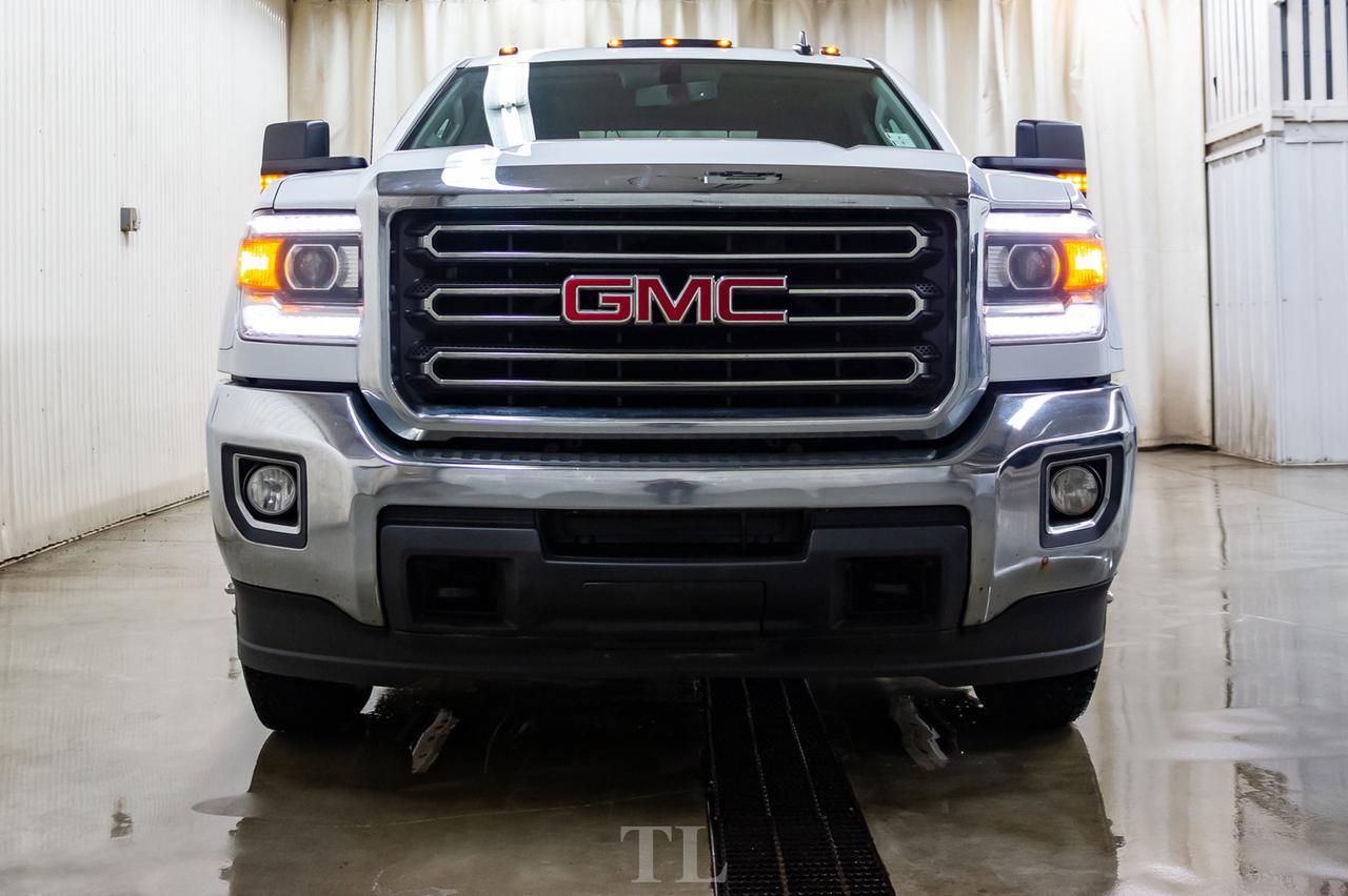 2018 GMC Sierra 3500HD 4x4 Double Cab SLE Deck BCam Red Deer AB