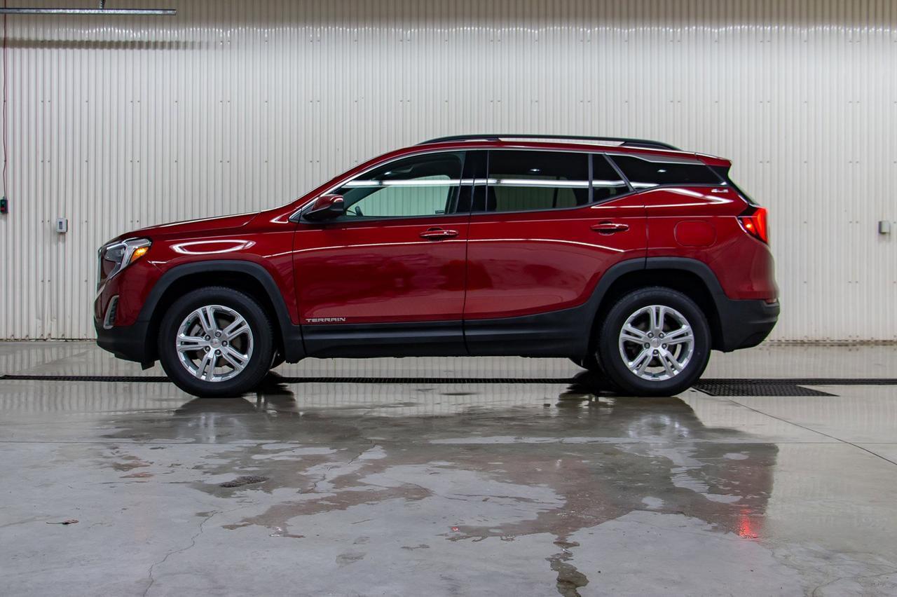 2018 GMC Terrain AWD SLE BCam Red Deer AB