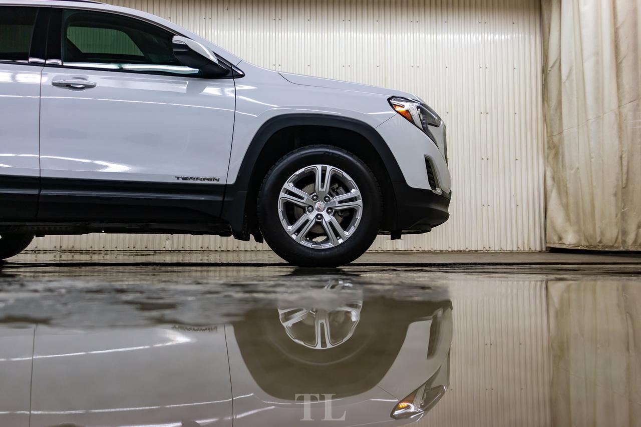 2018 GMC Terrain AWD SLE Diesel Roof Nav Red Deer AB